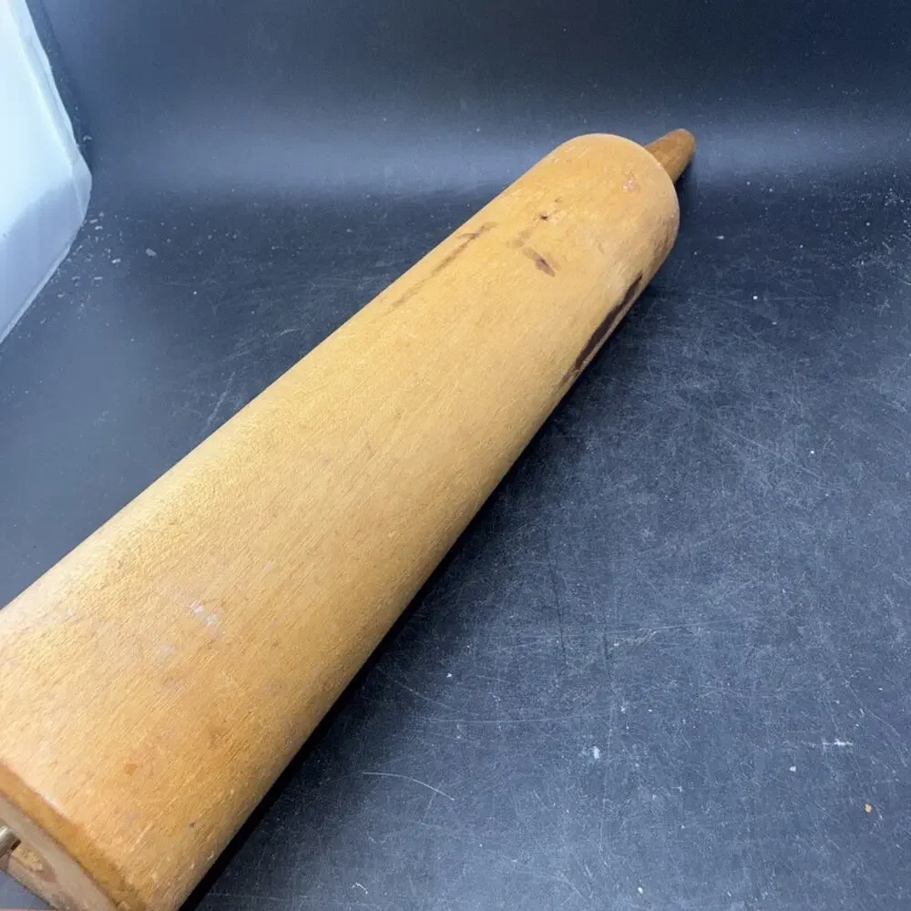 Vintage 17” Wooden Rolling Pin Farmhouse Primitive Kitchen Baking Dough Roller